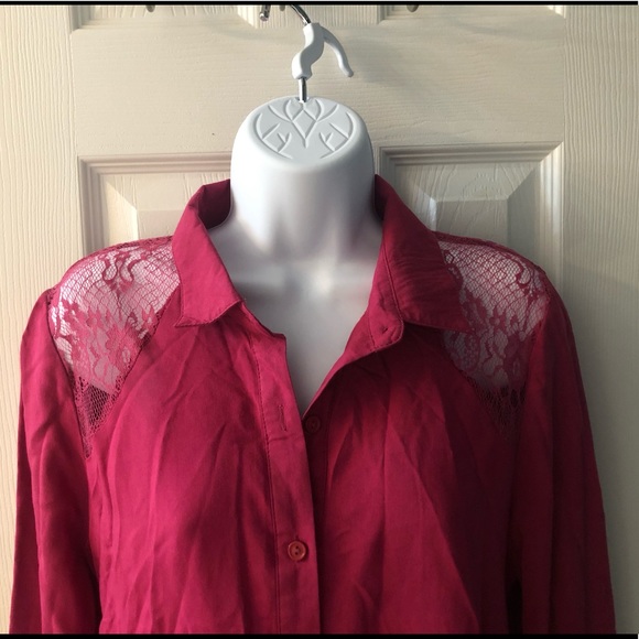 Pink Button Up Collared Blouse Lace Open Back - Picture 4 of 7
